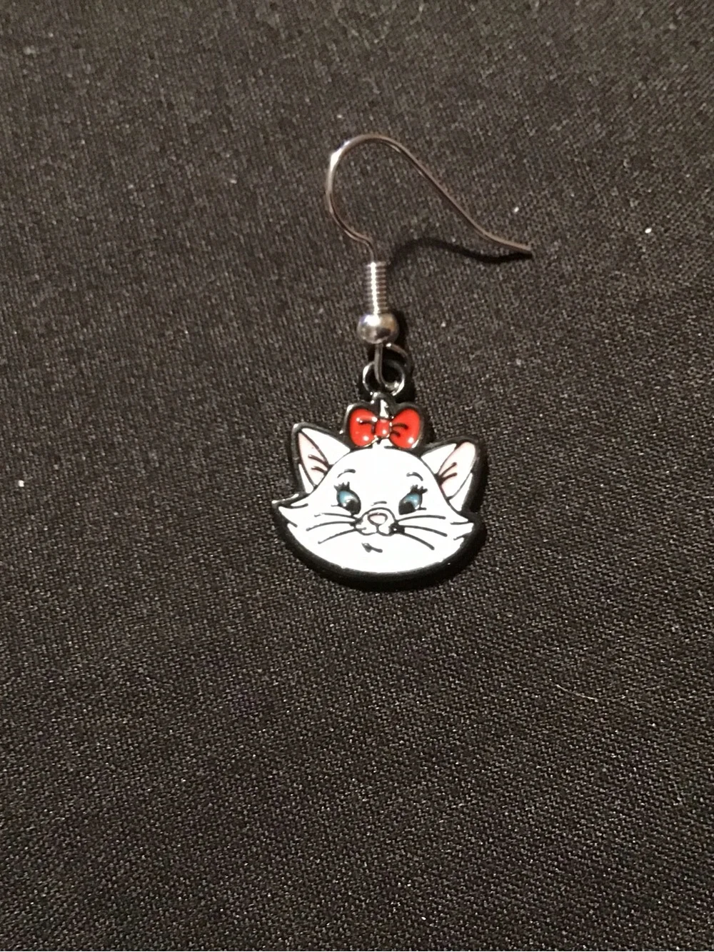 White Cat Face Earrings with Red Bow - Cute Cat Pet Accessory